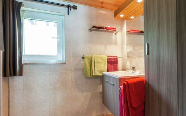 Cosy Chalet in Bomal-Sur-Ourthe with Terrace