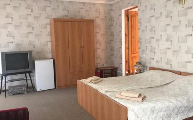 Zarina Hotel