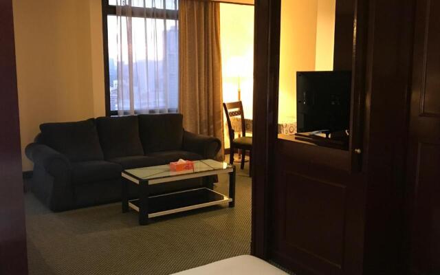 Queens Service Suites At Times Square