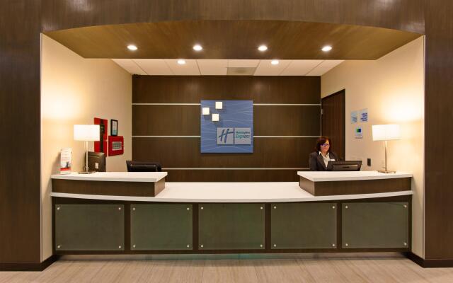 Holiday Inn Express North Hollywood - Burbank Area, an IHG Hotel