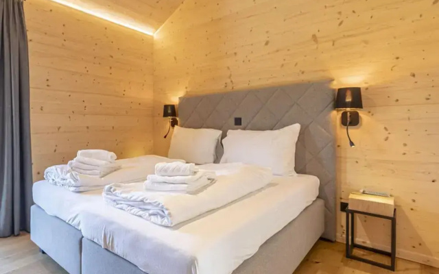 Superior Chalet Withsauna & Hottub