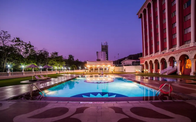 Hotel Sitara Grand Banjara Hills