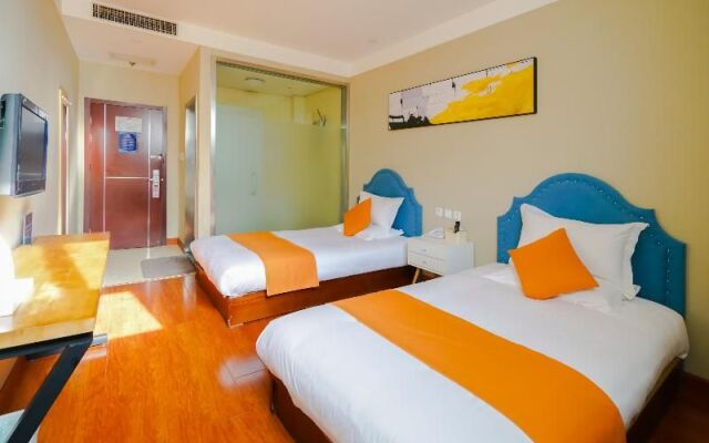 Peking Uni Hotel (Shijingshan Wanda Plaza)