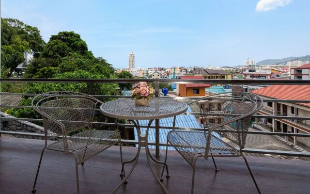 Bayshore Oceanview Apartment F11-f12