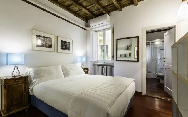 Luxury Flat in the Center of Rome