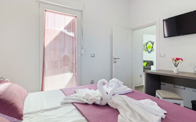 Serene Holiday Home in Novigrad with Private Pool