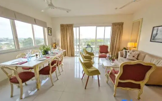 Luxury Spacious Ensuite in The Capital City