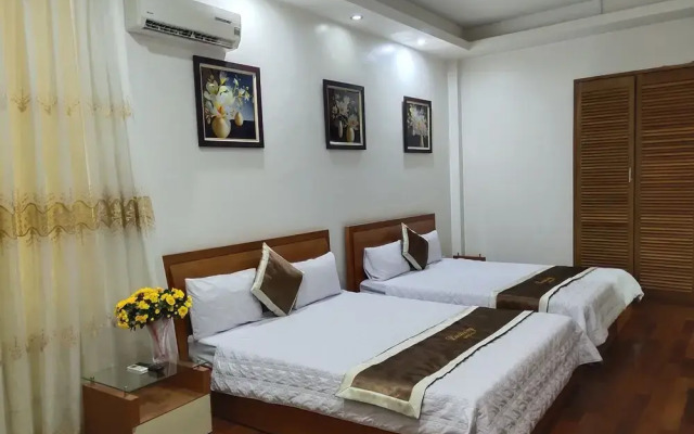 Luxury Hotel