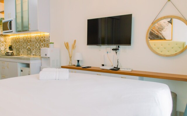 Cozy Stay Studio Apartment At B Residence Near Aeon Mall