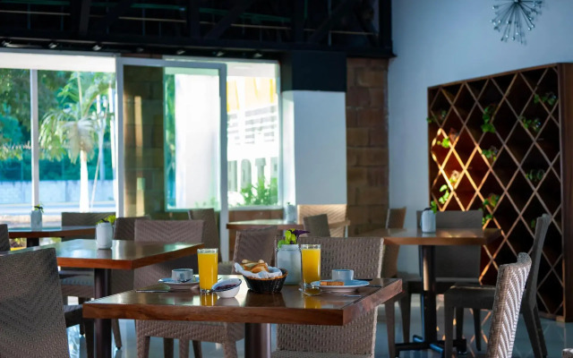 Container Inn Hotel Aeropuerto