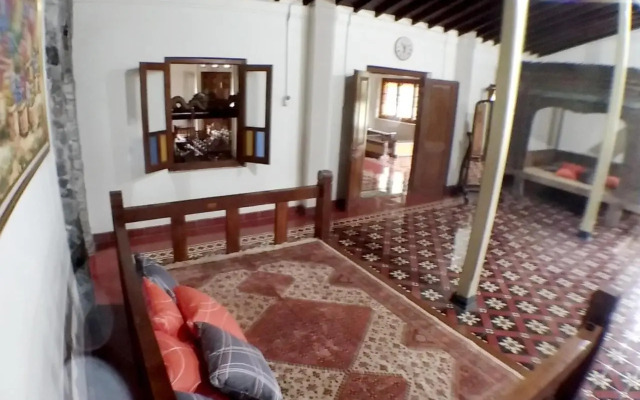 Omah Pitoe Guest House