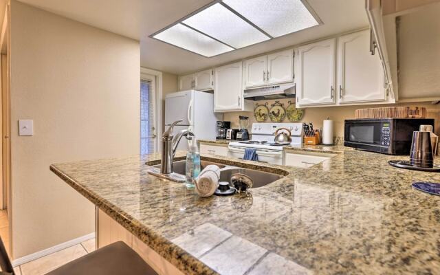Gilbert Townhome w/ Easy Access to Phoenix!