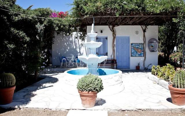Tinos Camping & Bungalows