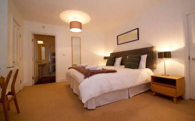 Acorn - Gower Street Apartments