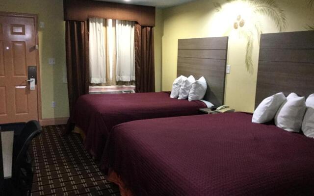 Luxury Inn and Suites Seaworld Lackland