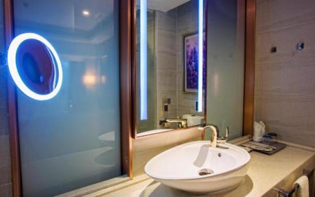 Lavande Hotel Qingyuan Sports Park City Government