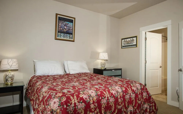 Shell Belle by RedAwning