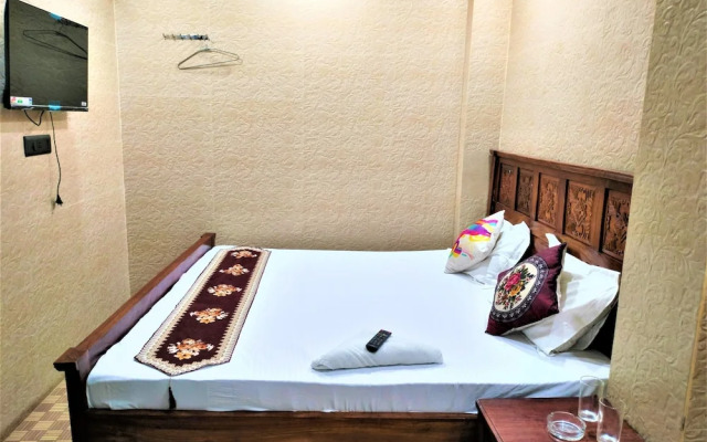 Shamim Residency Near Nizamuddin Dargah