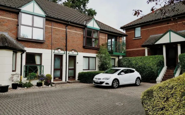 Ashleigh Manor