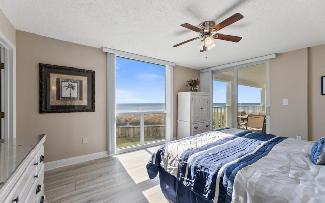 Shoreline Towers 1021 3 Bedroom Condo