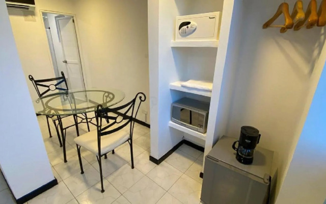 Hotel Tower by On vacation