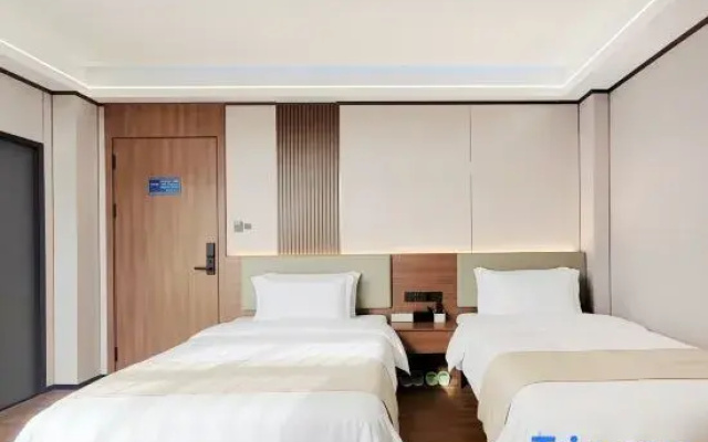Haokejia Hotel (Lingshui Clear Water Bay Nanwan Monkey Island)