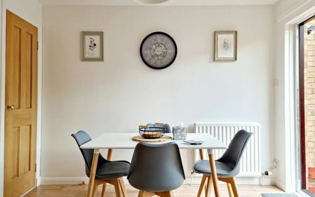Spacious Family Home In Glasgow