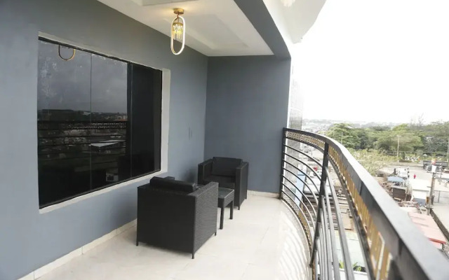 1-bedroom Flat - Sleeps 3 - Pool - Spa - Parking