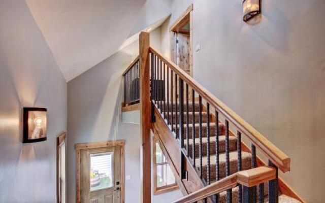 Main Street Retreat Apartment