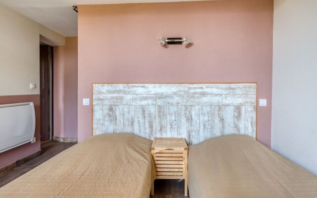 Cosy Holiday Home in Provence With Swimming Pool