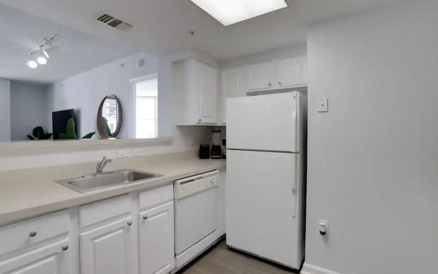 Apt in the Heart of Ballston