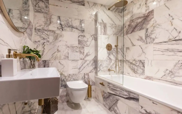 Penywern Road IV by Onefinestay