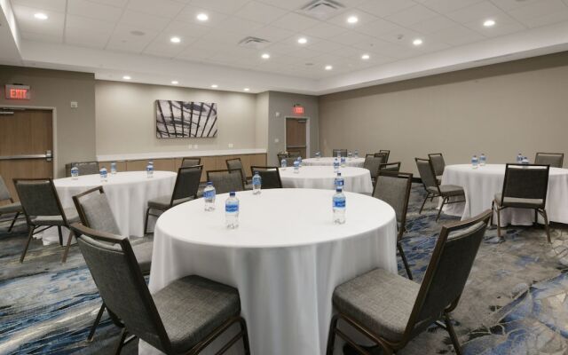 Fairfield Inn and Suites Dallas East