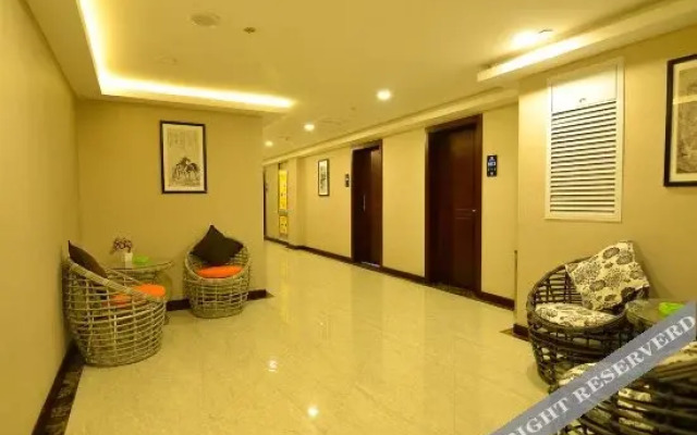 Fengzeyuan Business Hostel