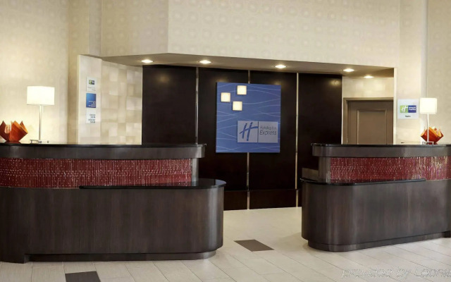 Holiday Inn Express Hotel Naples Downtown - 5th Avenue