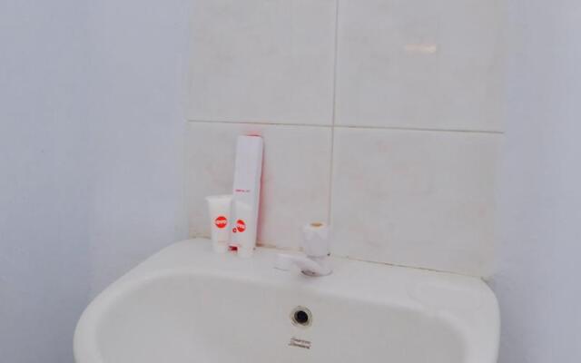 Hotel Nugraha By OYO Rooms