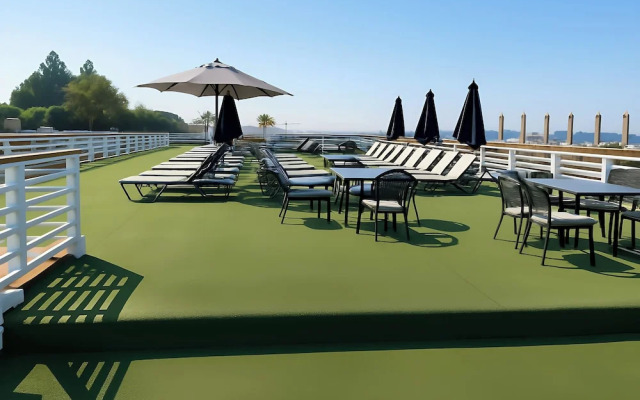 Nile Cruise Royal Queen 2 Every Wednesday from Aswan 3 nights and every Saturday from Luxor 4 nights