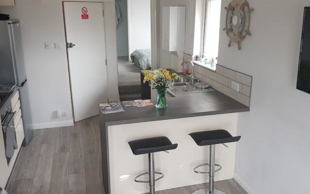 Lovely 1 Bed Flat in the Heart of Paignton