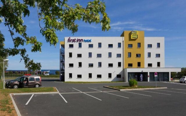 First Inn Hotel Blois