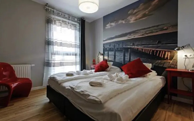 Flatinfo Aura Szafarnia