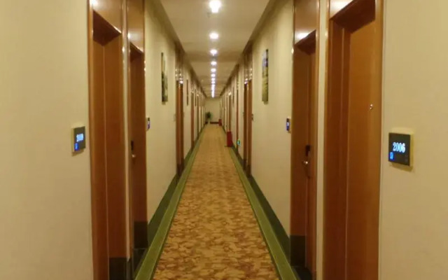 GreenTree Inn LangFang YanJiao Tianyang Plaza Express Hotel
