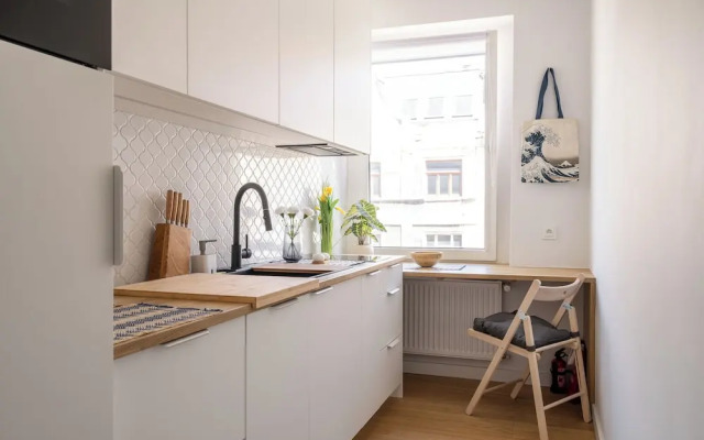 RentPlanet - Apartament Nowowiejska