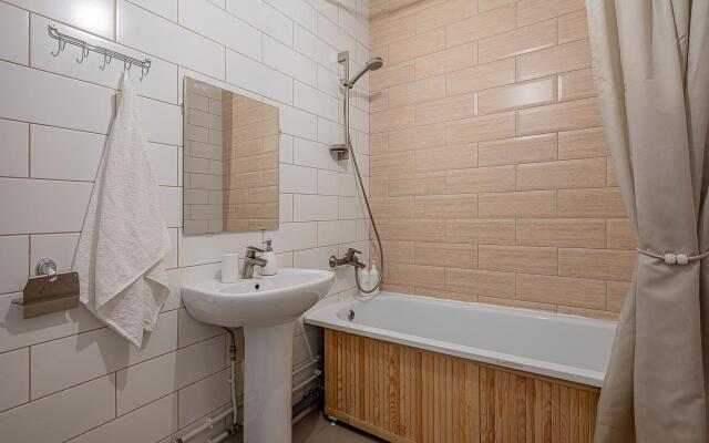 Лайт Апартаменты на улице 8 Марта 202/4