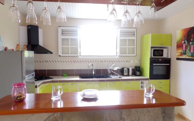 House With 3 Bedrooms in Le Diamant, With Enclosed Garden and Wifi - 4