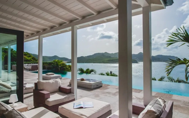 Dream Villa St.Jean-2030
