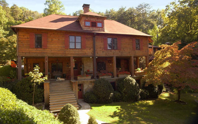 Beechwood Inn - Bed Breakfast and Wine Cellar