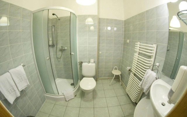 Cracow Old Town Guest House