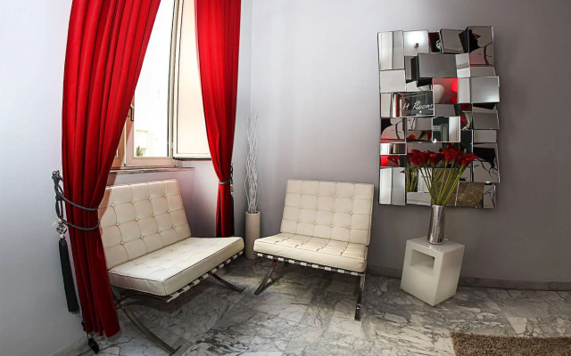 H Rooms Boutique Hotel