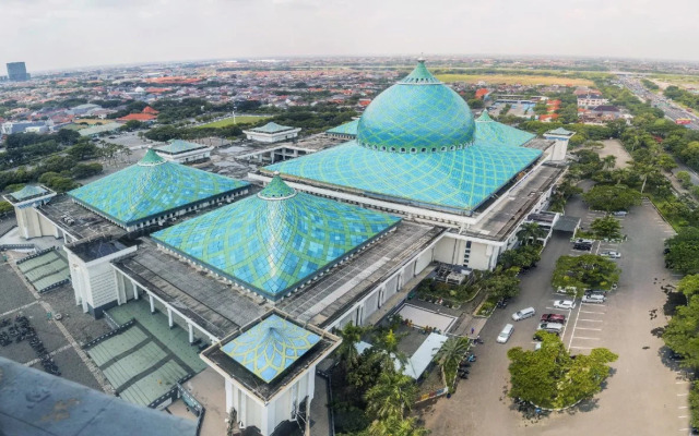 Hotel Royal Regal Surabaya