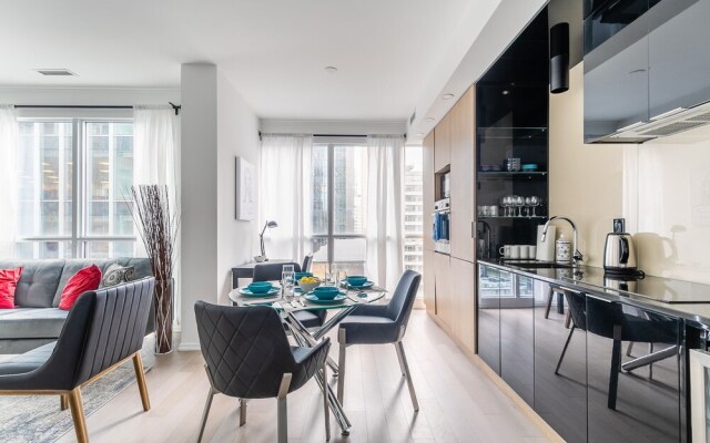 Spectacular Exec 2BR Financial District